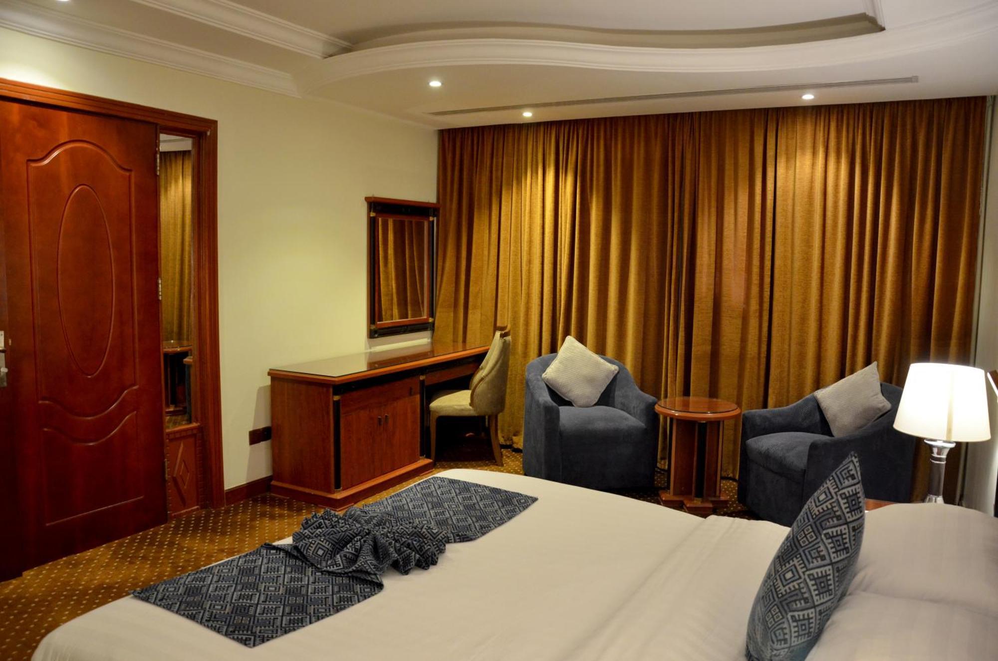 Crown Tower Hotel Al Al Jubail Kültér fotó