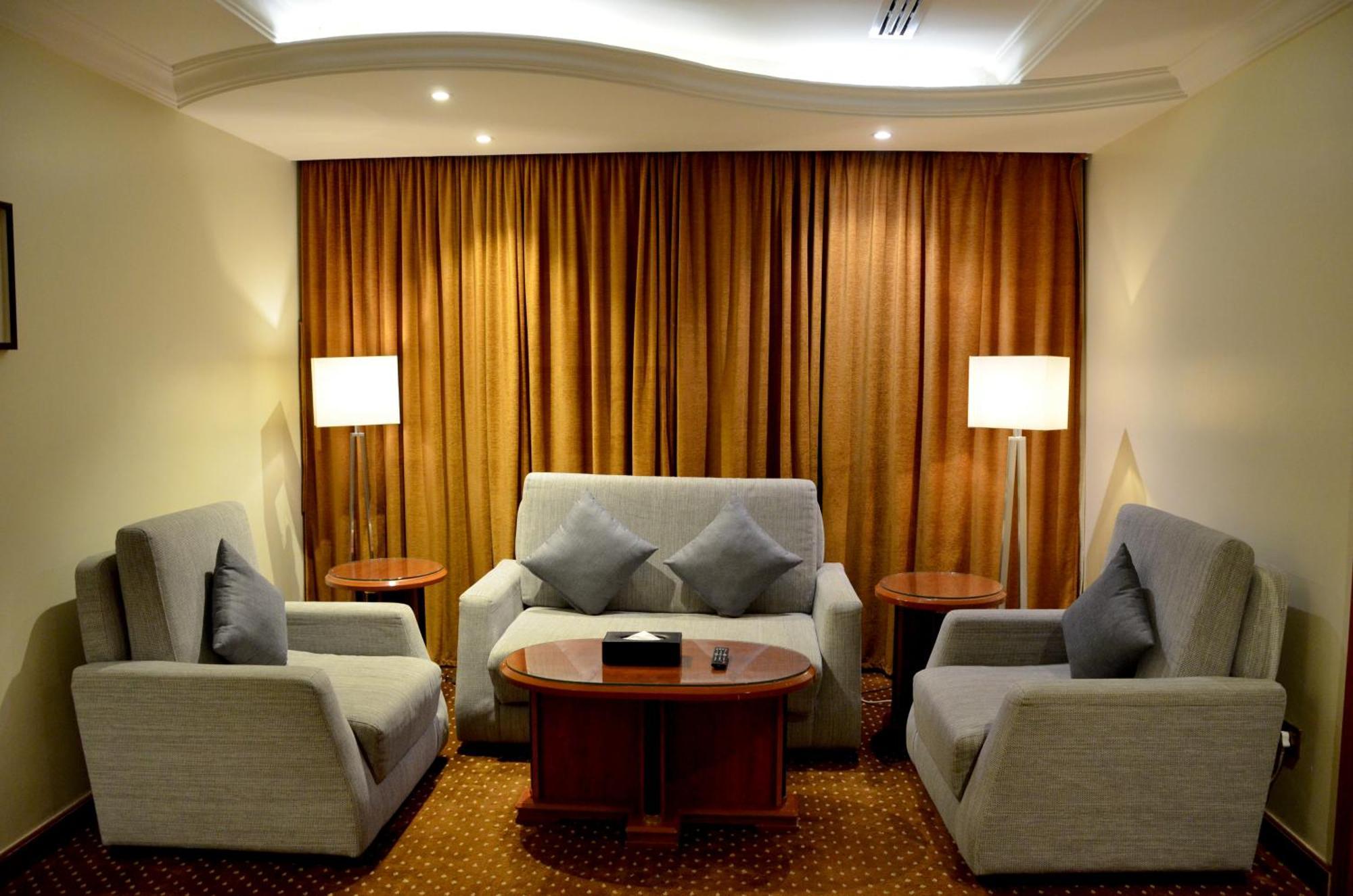 Crown Tower Hotel Al Al Jubail Kültér fotó