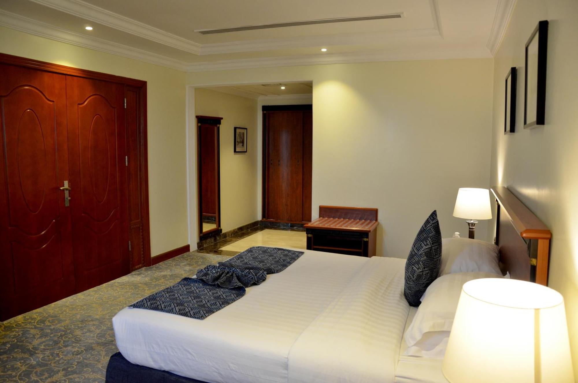 Crown Tower Hotel Al Al Jubail Kültér fotó