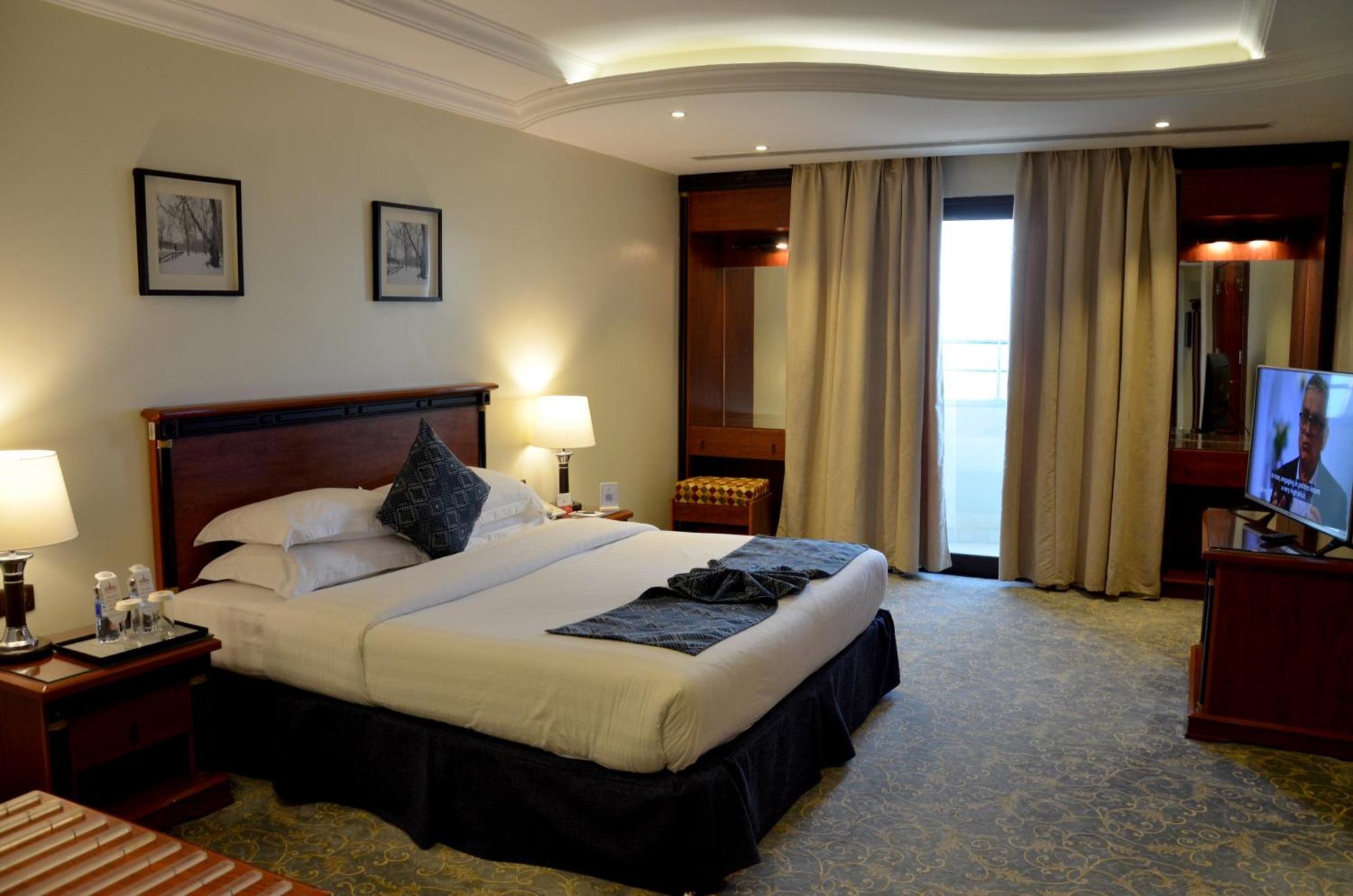 Crown Tower Hotel Al Al Jubail Kültér fotó